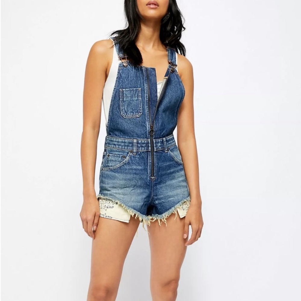 Free People We The Free Sunkissed Denim Short Overalls Size 6 Distressed Boho